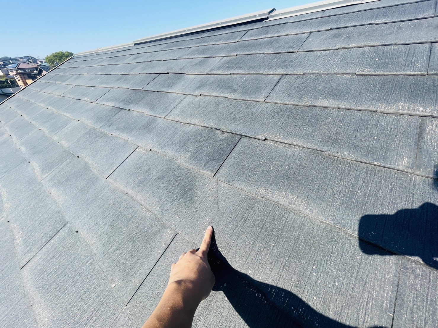パミール屋根　塗装できない屋根　パミール　屋根の苔　屋根の割れ　屋根の剥がれ　住みたかルーフ　セプテット　