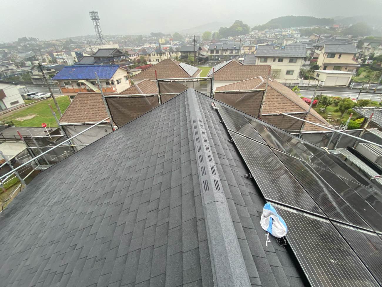 糸島市物件の老朽化したパミール屋根を再生する屋根リフォーム！屋根カバー工法で安心の屋根リフォーム