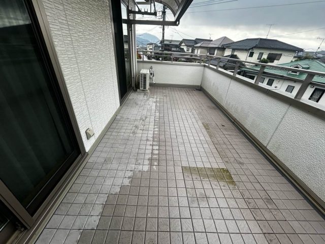 ベランダ防水　劣化
