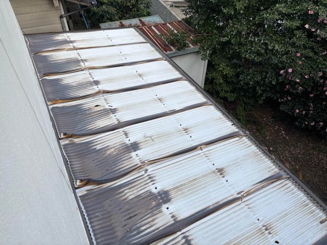 ベランダ屋根　劣化