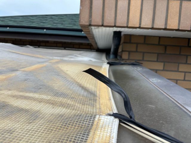 テラス屋根　耐水シート 劣化