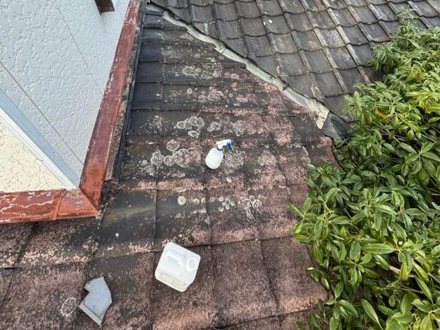 瓦屋根　雨漏り　