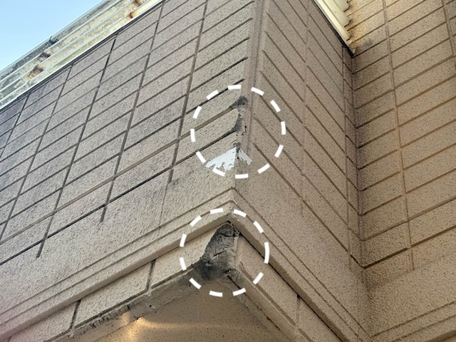 外壁　塗膜剥がれ