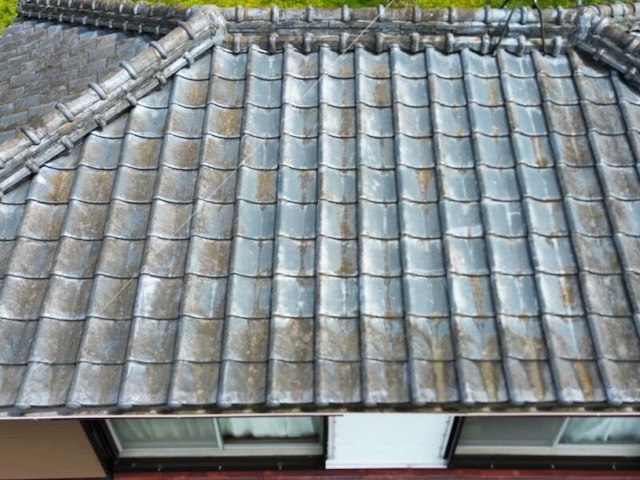 セメント屋根　劣化