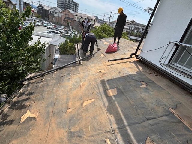 屋根葺き替え工事　清掃