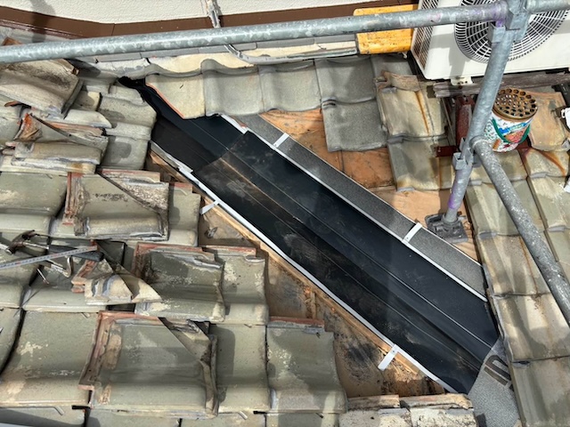 谷板金交換工事