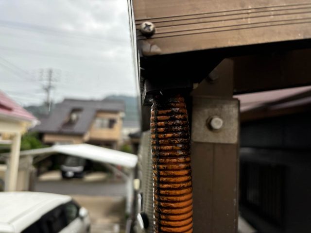 雨樋　破損