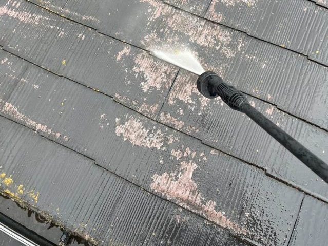 屋根カバー工法　高圧洗浄