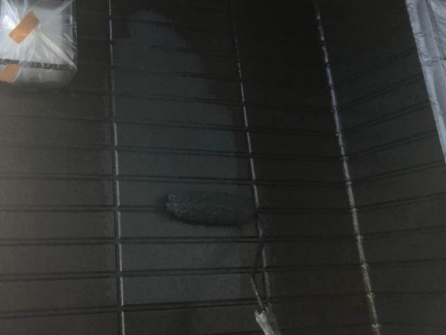 外壁塗装　上塗り2回目