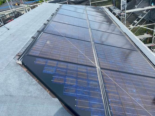 太陽光パネル周辺　防水シート