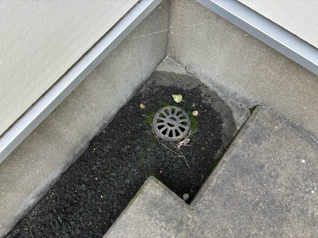 ベランダ　防水機能低下