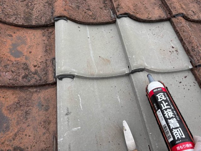 屋根葺き直し工事　