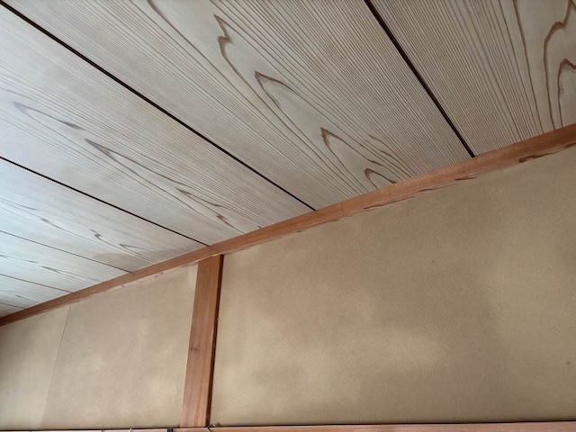 天井 壁 雨染み