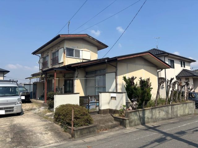 スレート屋根　波板　劣化　　現地調査