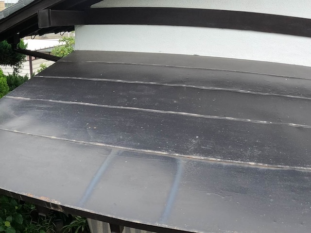 玄関庇　劣化　雨漏り　シーリング補修工事