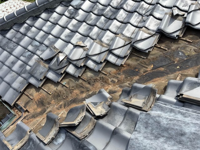 谷板金　劣化　撤去作業