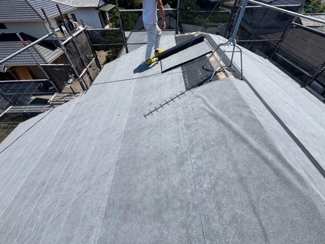 屋根カバー工法　防水シート敷設　住みたかルーフ