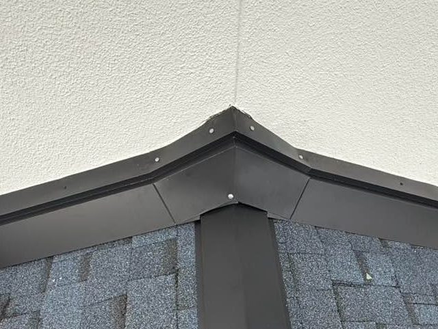 屋根葺き替え工事　板金工事　住みたかルーフ