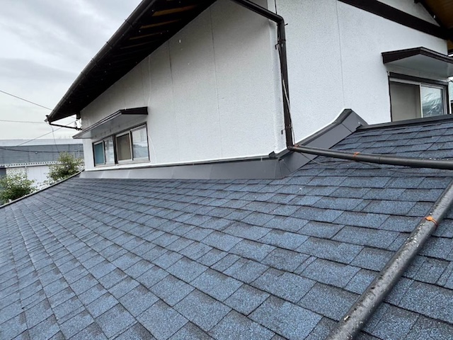 屋根葺き替え工事　施工完了写真　住みたかルーフ