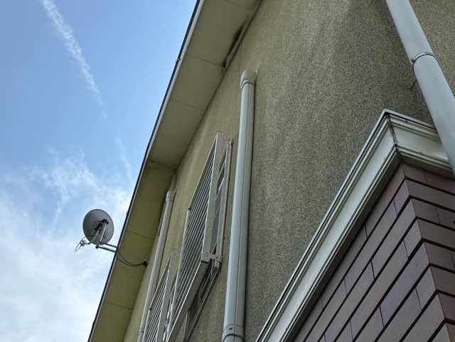 外壁　黒ずみ　劣化　現地調査　住みたかルーフ