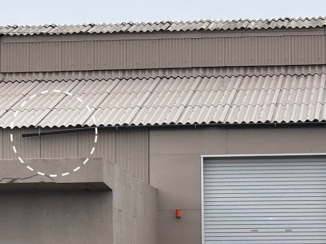 志免町　倉庫　雨漏り　雨樋　傾き　無料調査　住みたかルーフ